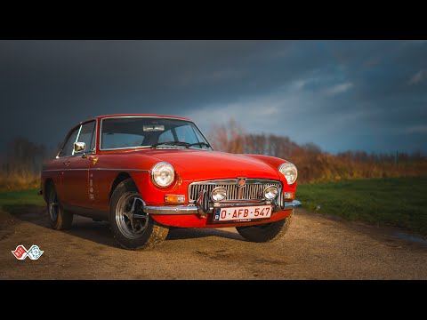 Restoring A 1969 MGB With Hand Tools (No Talking)