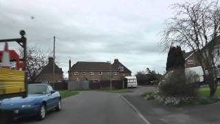 preview picture of video 'Driving Along Farleigh Road, Abbey Road & St Andrew's Road, Pershore, Worcestershire, England'