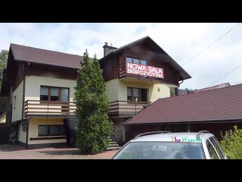 Muzeum Adama Małysza w Wiśle. Galeria trofeów mistrza skoków narciarskich. Muzeum narciarstwa.