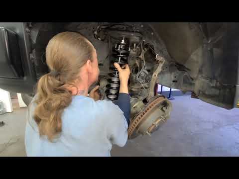 Rough Country 3" Lift Kit on a 2007 Toyota FJ Cruiser