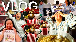 VLOG: opening gifts, so many surprises happened, gift baskets for our neighbors, cooking at home! ❤️