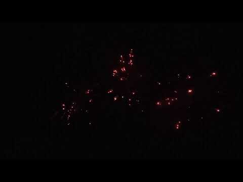 Pirouteau Ref P 072 Batterie en éventail, 30 mm, 90 coups W Bombes Rayons or et vert + Intermittent