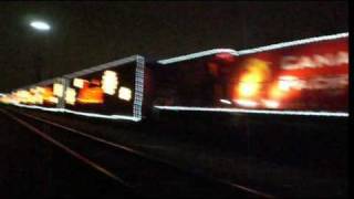 preview picture of video 'Canadian Pacifc Holiday Train 2008 - TORONTO -[HQ][16:9]'