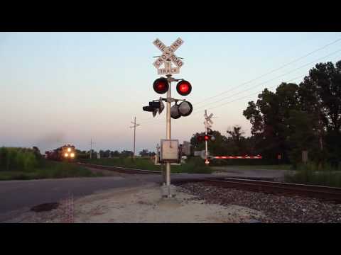 HiDef: 7-13-10 NS 112 UP GEVO #7451 on point