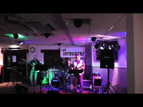 THE INTRUDERS Live at The Old Barn Club, Yeovil