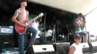 Red Car Wire- Kids In Love