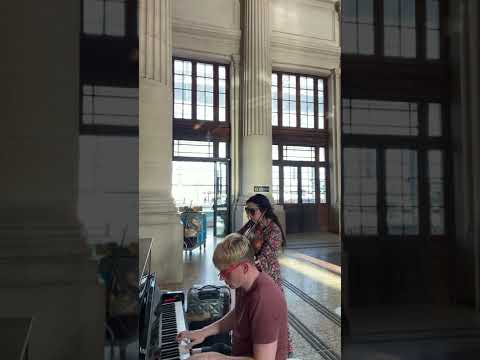 Catherine McHugh (fiddle) & Conor Connolly (piano) ‘Mulhaire’s Reel’