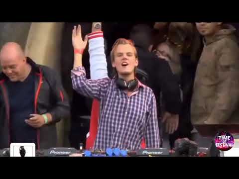 AVICII - Levels( Tomorrowland 2011)