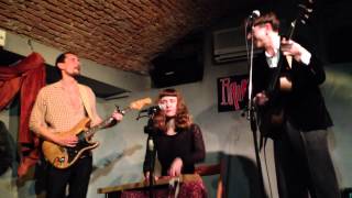 Bumble Bee - Luke Winslow King feat Esther Rose and Roberto Luti