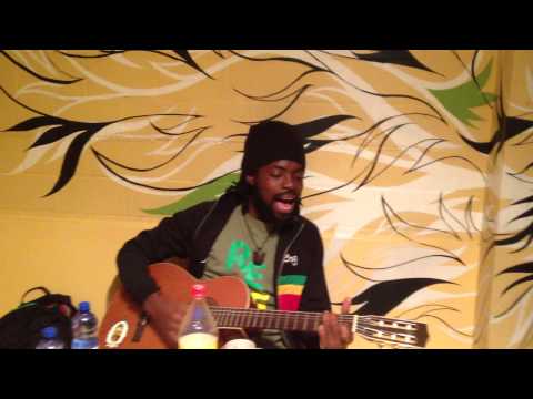 Redwan Fayahwan acoustic 2013!!!