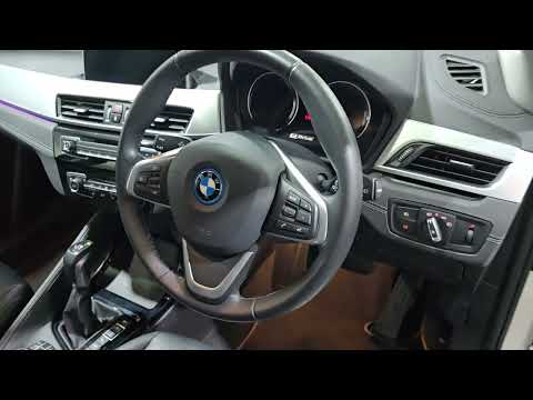 BMW X1 25E X-LINE X-DRIVE AUTOMATIC **ONE OWNER / - Image 2