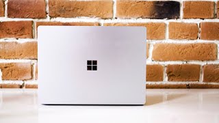 Microsoft Surface Laptop 4 13,5″ AMD Ryzen 5 - 17 часов работы от батареи