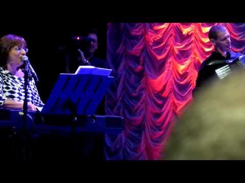 גילה חסיד במחרוזת לאדינו