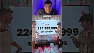 Outras pessoas reagindo aos inscritos X o último cara 😳