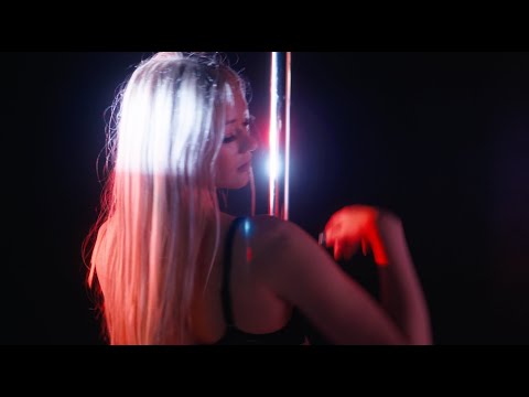 ero808 x NXSTY x RYA - SHAKE A LIL' SOMETHIN' (Official Music Video)