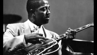 Count Basie - The Elder (Freddie Green Chord Solo)