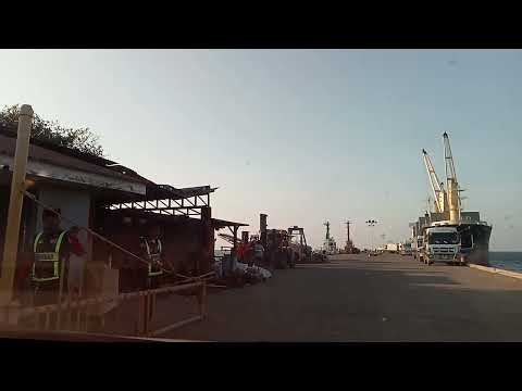 Approaching Pier 2  PH PRO