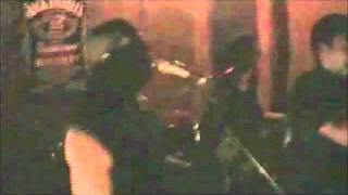 Madame Padang - Infeliz Natal (Raimundos) ao vivo on Irish pub