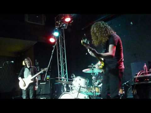 Oli Brown Band - Helping Hand (live)