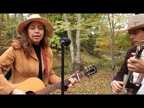 Unwed Fathers - The Mammals duo (Mike + Ruthy)