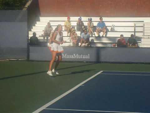 ROMANA TABAK US OPEN 1 ROUND JUNIOR 2007