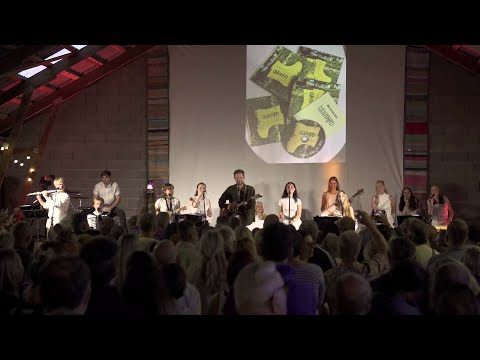 UURIKAD & ROBERT LINNA - "Kuninga laul" - LIVE