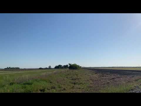 (Cascadia Battles a Train) KCS 4693 — Gregory Fischer Road, Stuttgart, AR