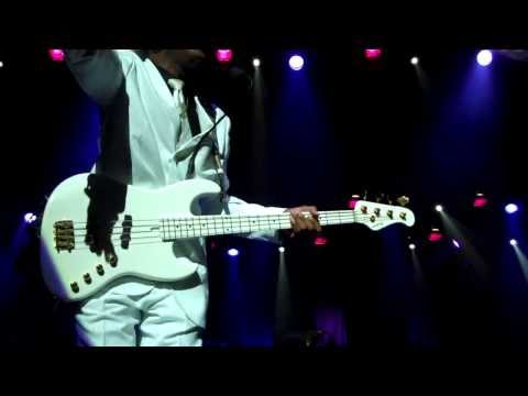 Larry Graham and Dave Koz Perform One and Million live on the Dave Koz Cruise