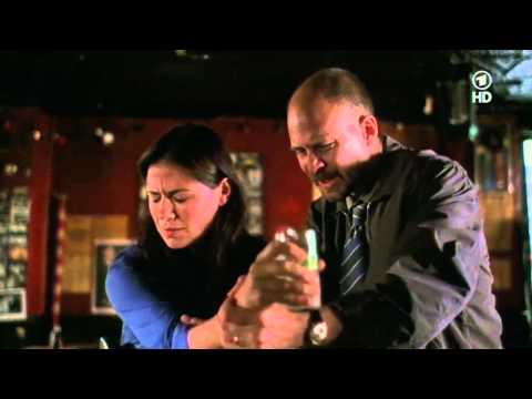 Oxygen - Lebendig begraben, eiskalt erpresst - Psychothriller mit Adrien Brody u. Laila Robins - ARD