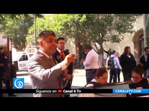 Se realizó la entrega de apoyos económicos para adultos mayores del municipio de Ixtapaluca