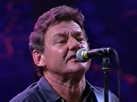 Wolfgang Ambros - Die Freundschaft (LIVE)