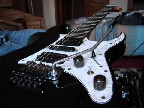 Stratocaster VS Ibanez RG