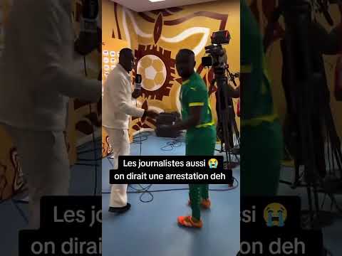 Sadio mané kidnappé par les journalistes 😂 #shortvideo