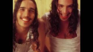 Illya Kuryaki And The Valderramas - El Fin Del Precipicio Rojo | Ed.: FES