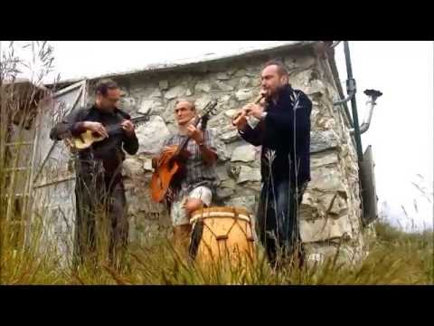 Musique des Andes sur plateau de Calern (Alpes Maritimes)