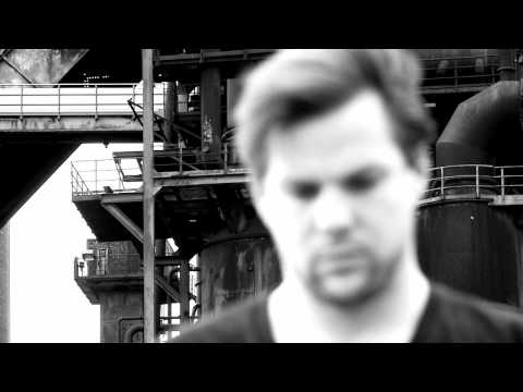 Phunktjan ft. Max'C My Eyes Are Open