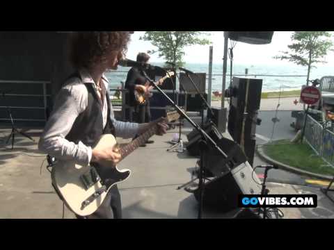 Oli Brown Band Performs "Here I Am" at Gathering of the Vibes 2011