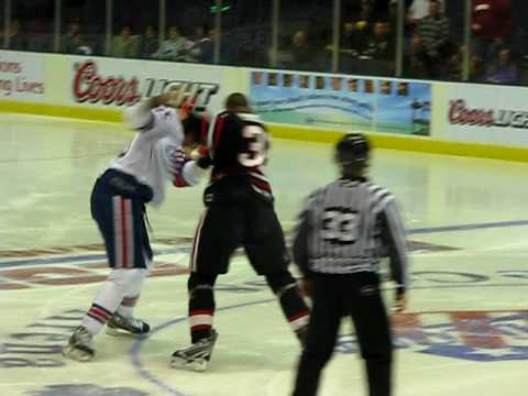 Sean McMorrow vs Riley Emmerson