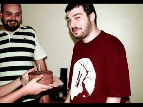 Önder Sahin Feat. Sansar Salvo - Siyah Çelenk *YEPYENI* 2010 !! DINLEMEYEN PISMAN OLUR !!