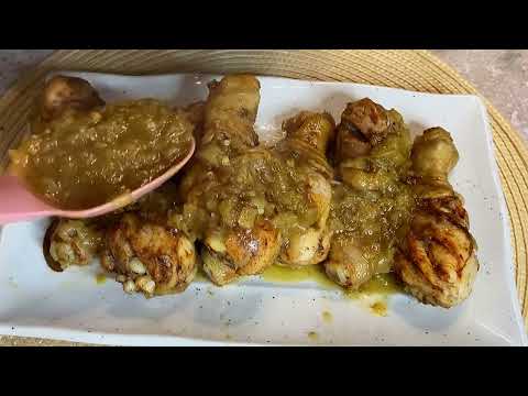 Cosce di Pollo in Padella con Cipolle Caramellate e Spezie – Ricetta Facile e Veloce!