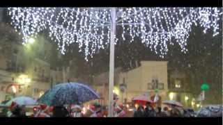 preview picture of video 'Accensione luminarie Albero di Natale a Monte Sant'Angelo 2012'