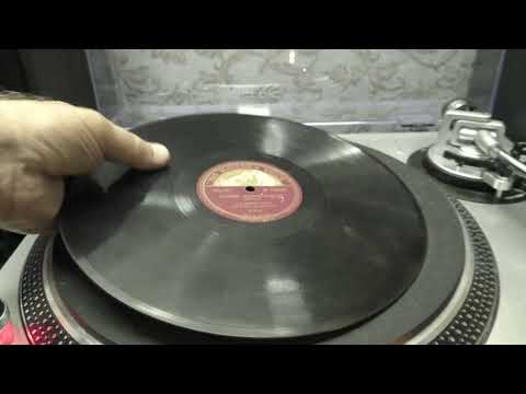 The Tanner Sisters: Comes along a-love. (1952).