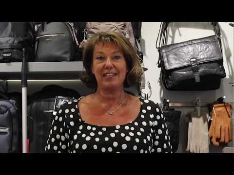 Guns Väskor | St Per Gallerian