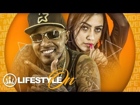 MC Mirella e MC Nego Blue - Baile Lotado (Web Lyric Oficial)