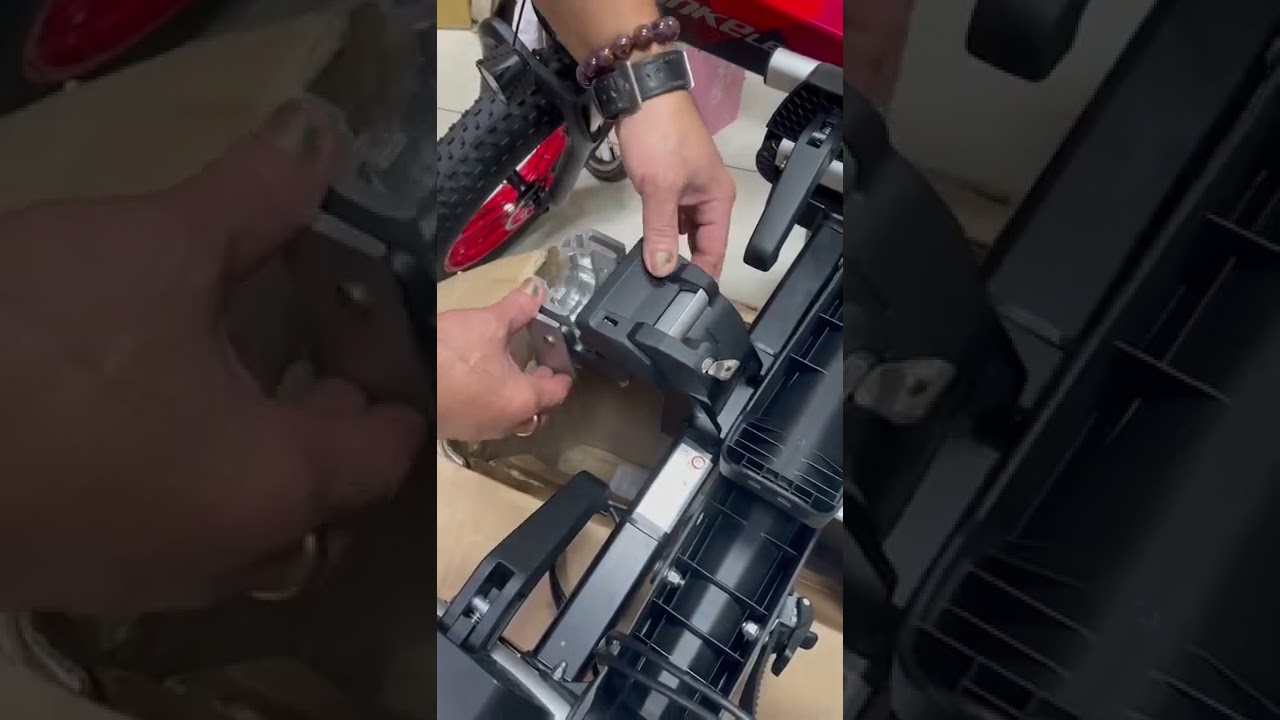 Uebler i21 (VW Premium Fahrradträger Faltbar)can’t lock