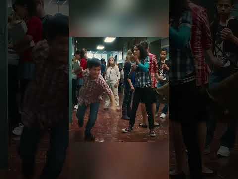 Что произошло с мальчиком, который тронул сыр? #фильм