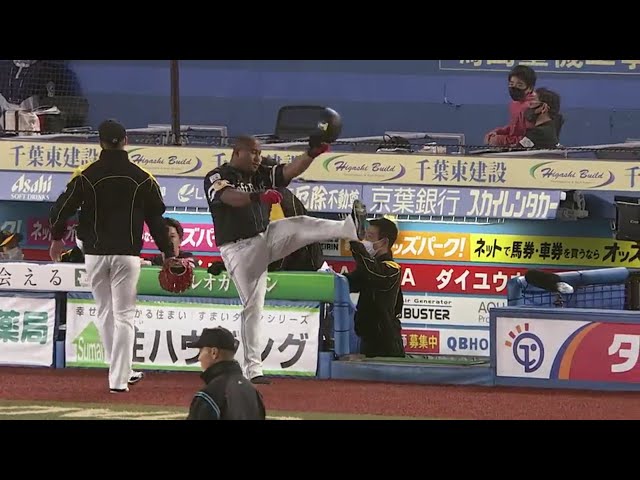 【2回表】本日1軍復帰のホークス・デスパイネ 約1か月ぶりのホームランを放つ!! 2020/11/4 M-H