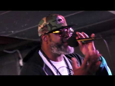 Poor Righteous Teachers Culture Freedom performs "Babylon" and "Back" live at Caf'e Coco