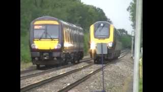 preview picture of video 'Pirton Level Crossing 29 August 2012'