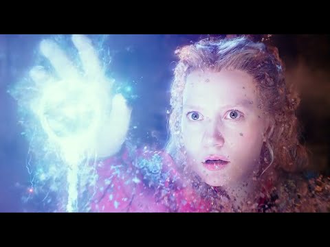 Alice Through the Looking Glass (2016) Run Alice Run
